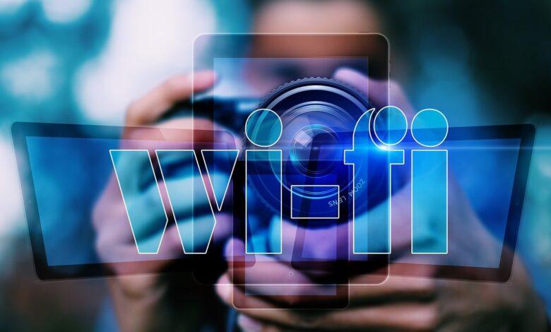 photographer, lens, wifi, wi-fi, transmission, tablet, mobile, ipad, ipod, wireless, camera, photography, hands, taking photos, recording, snap, person, wifi, wifi, wifi, wifi, wifi, wi-fi, wi-fi, wi-fi