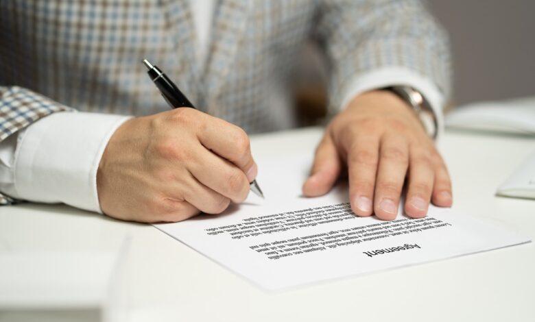 contract, agreement, signing a contract