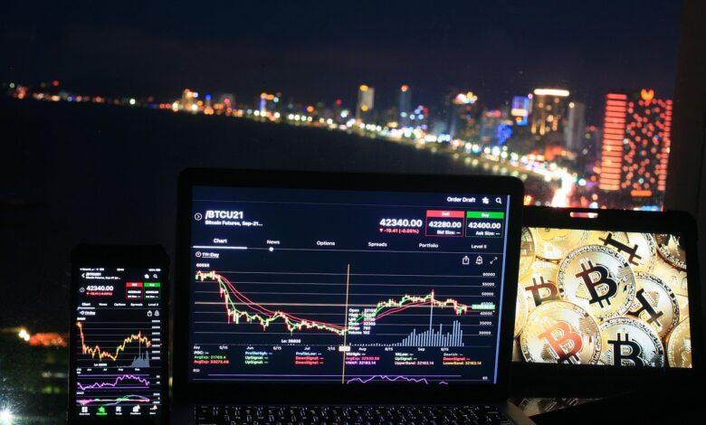 trading, investing, stocks, options, dow, nasdaq, downtown, profit, tesla, bitcoin, blockchain, nft, crypto, seascape, nature, gme, gamestop, amc, speculation, non fungible token, crash, market, rich